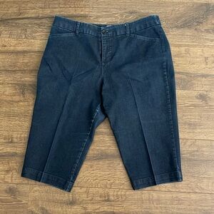 St. John’s Bay denim Crop Jeans Size 14 Petite